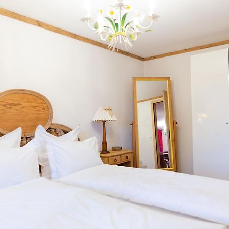 Gasthof Zum Schluessel La Meridienne Fribourg Sa Ueberstorf 객실 사진